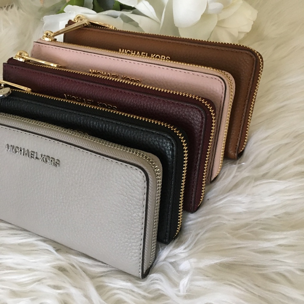 Michael Kors jet set LG three quarter zip wallet - Picture 4 of 7